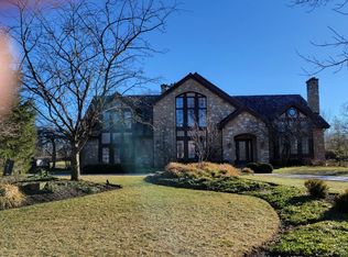 803 Deer Trail Ln, Oak Brook, IL 60523