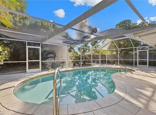 1334 Diana Ave, Naples, FL 34103