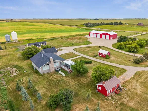 272011 E Range Road 275 #A, Rocky View County, AB T4A 2Y8