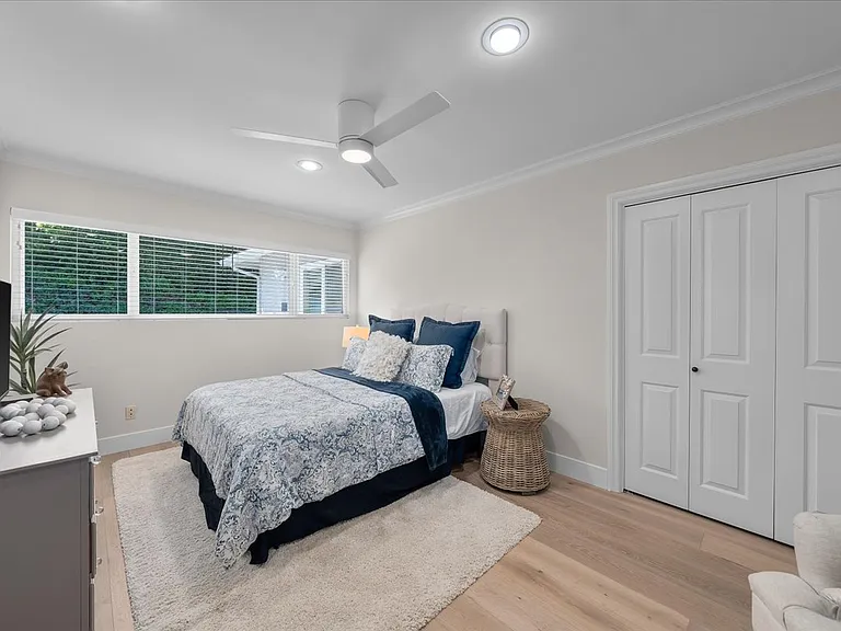 5433 Whitefox Dr — Photo 24
