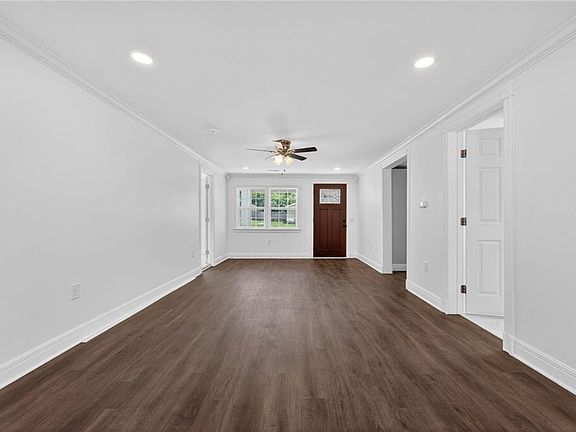 3rd image of 1711 E 1st St