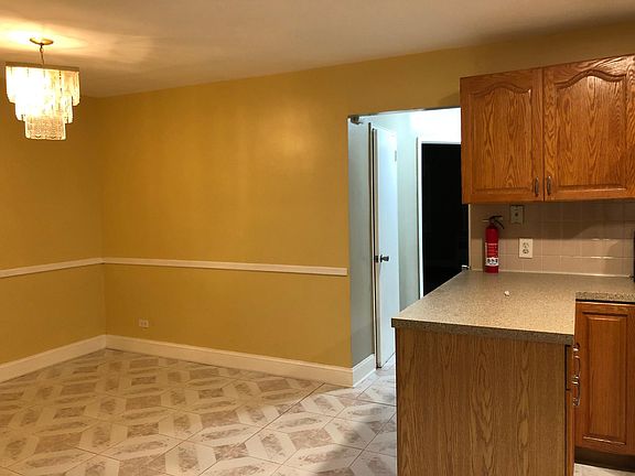 2nd image of 1206 E 91st St