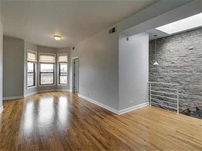 3rd image of 2401 S Oakley Ave #307