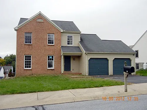 33 Horseshoe Dr photo 1
