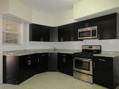 1st image of 5101 W Montrose Ave