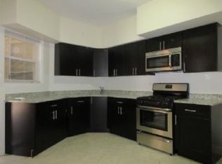 5101 W Montrose Ave, Chicago, IL 60641