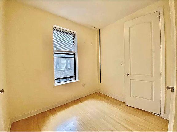 3rd image of 286 Fort Washington Ave APT 5D