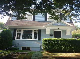 163 Hayes St, Seattle, WA 98109