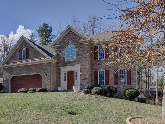 2nd image of 5849 Monet Dr