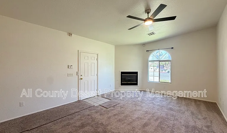 28260 Landau Blvd #B — Photo 9