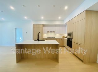 9652 Benchland Dr #101, Lake Country, BC V4V0A4