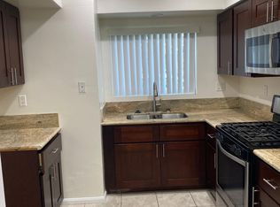21902 Verne Ave #8, Hawaiian Gardens, CA 90716