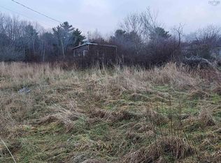 62 Tupper St, Milton, NS B0T 1B0