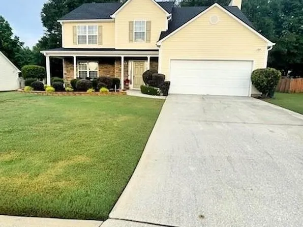 4237 Webb Meadows Dr, Loganville, GA 30052