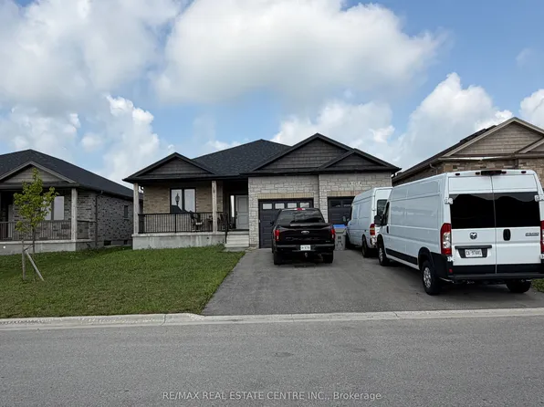 615 Winchester Ave S, North Perth, ON N4W 0J9