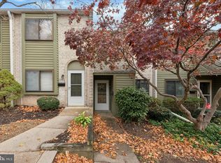105 Valley Dr, West Chester, PA 19382