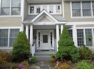 188 Sandpiper Ln #11, Tisbury, MA 02568