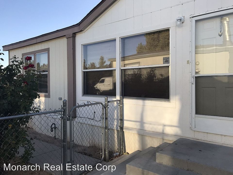 1st image of 4005 Calle Estados