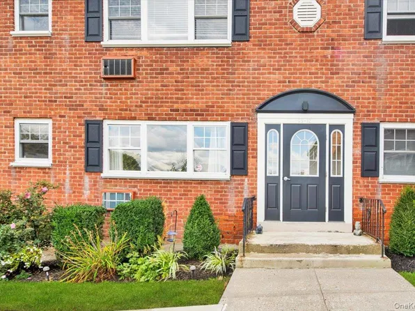 1879 Crompond Road #G-10, Peekskill, NY 10566