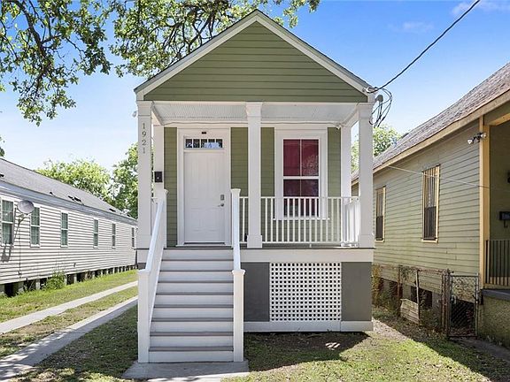 2nd image of 1921 Elysian Fields Ave