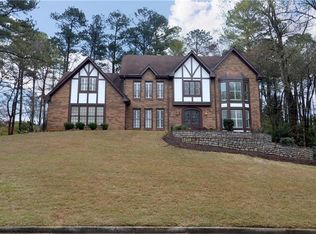 335 Spindle Ct, Sandy Springs, GA 30350