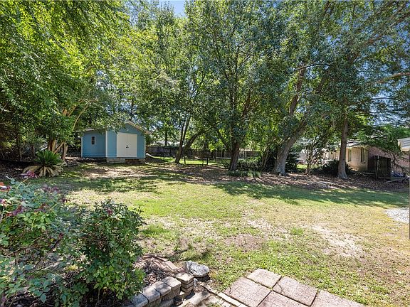 2nd image of 6554 Lemans Ln