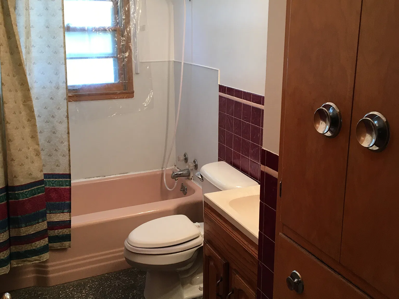 3 bed, 1352 sqft, $2,000 — Photo 3