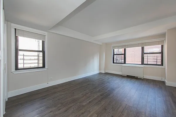 Rented by Mirador Real Estate | media 4