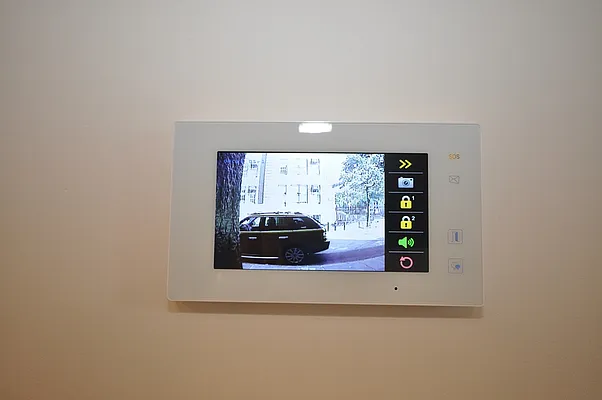 Rented by Corcoran | media 61