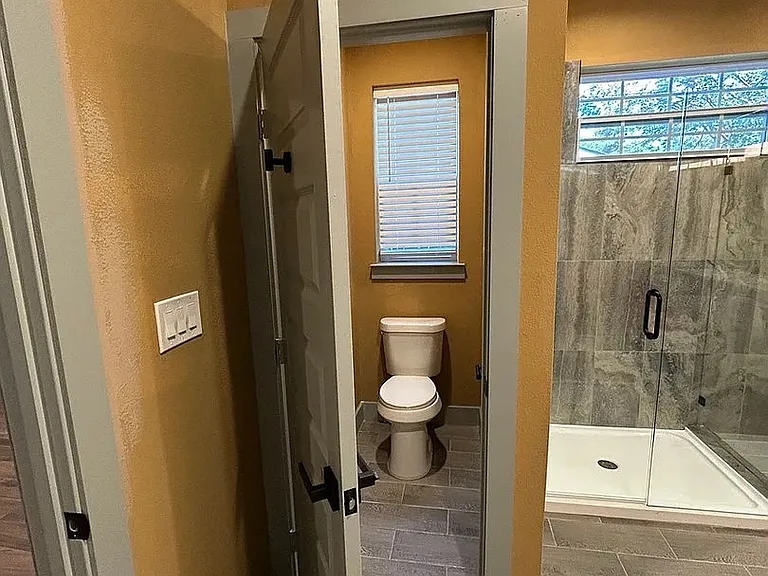 4534 N Shore Dr — Photo 29
