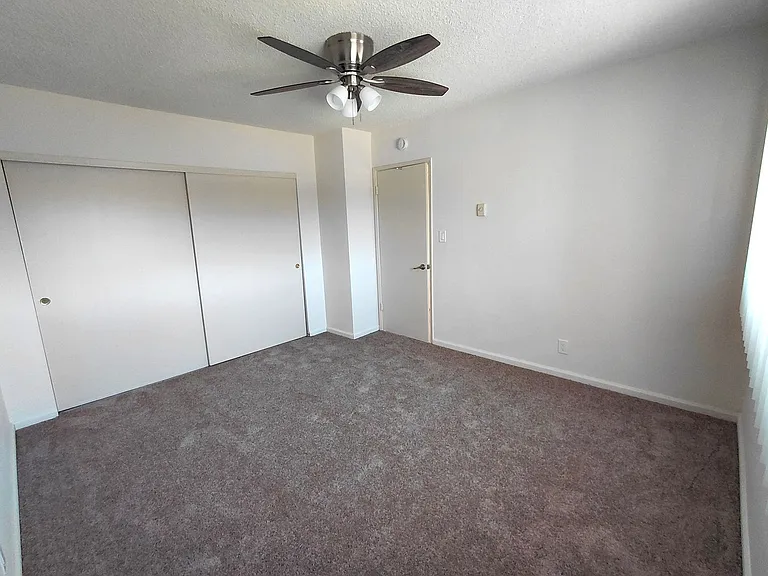 2620 Linden Ave #3 — Photo 7