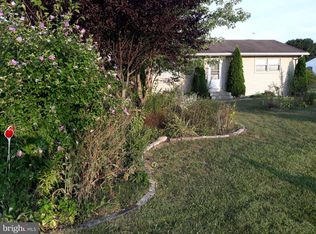 2116 Woodstock Rd, Chambersburg, PA 17202