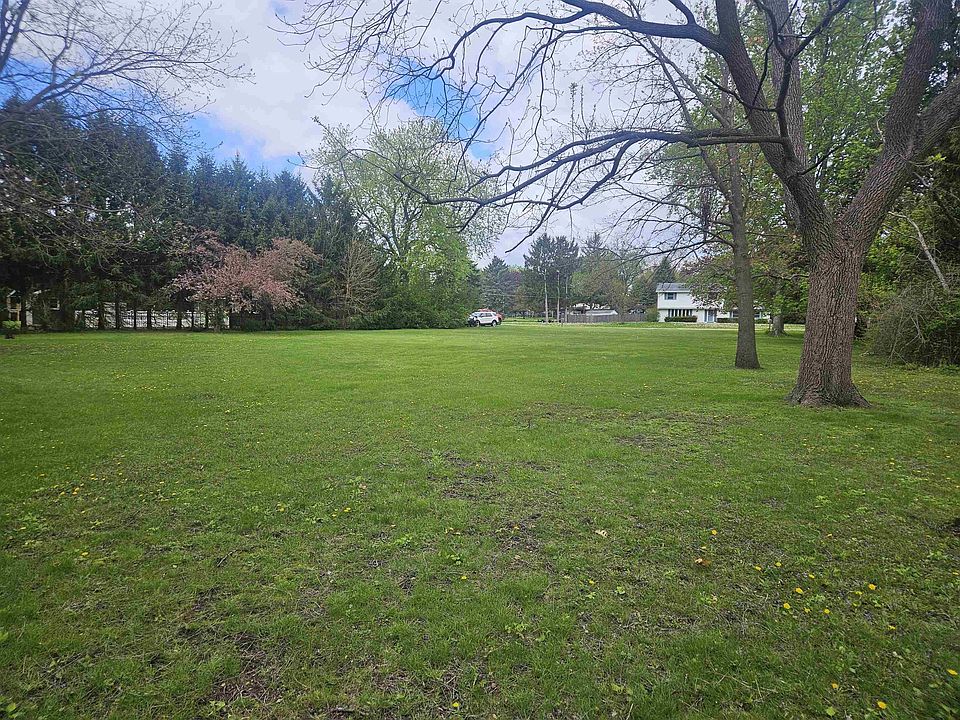 2nd image of LOT 87 E Easy St
