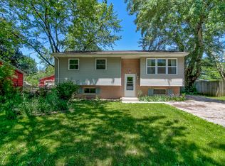 5004 Drive In Ln, Crystal Lake, IL 60014