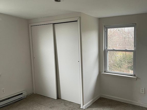 5th image of 209 Church St