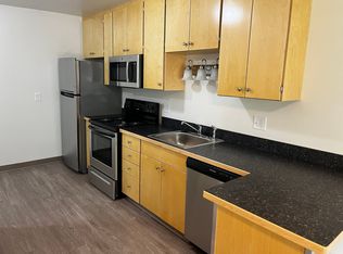 905 E Swallow Rd APT 3, Fort Collins, CO 80525