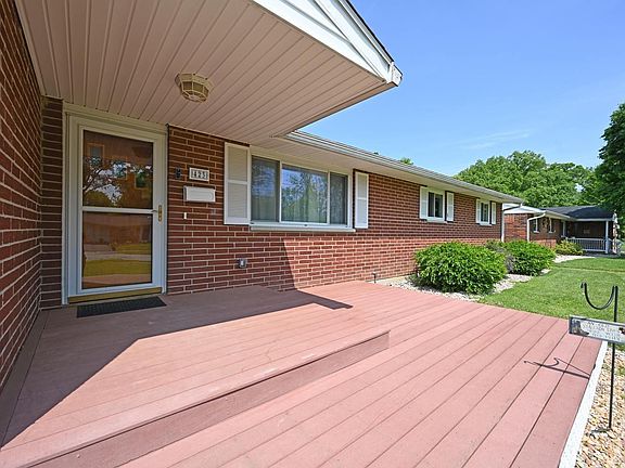 5th image of 423 Forest Lake Dr