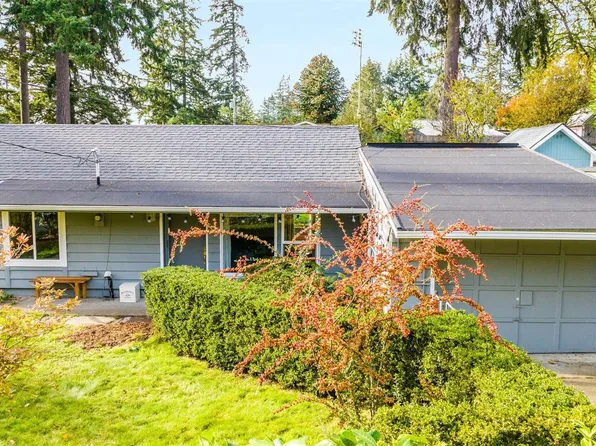 23902 53rd Avenue W, Mountlake Terrace, WA 98043