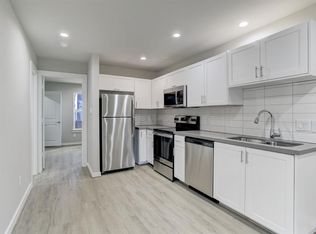 645 E 11th 1/2 St #1, Houston, TX 77008