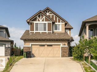 1920 33b St NW, Edmonton, AB T6T0L3