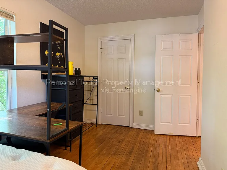 411 4th Ave S #3 — Photo 20