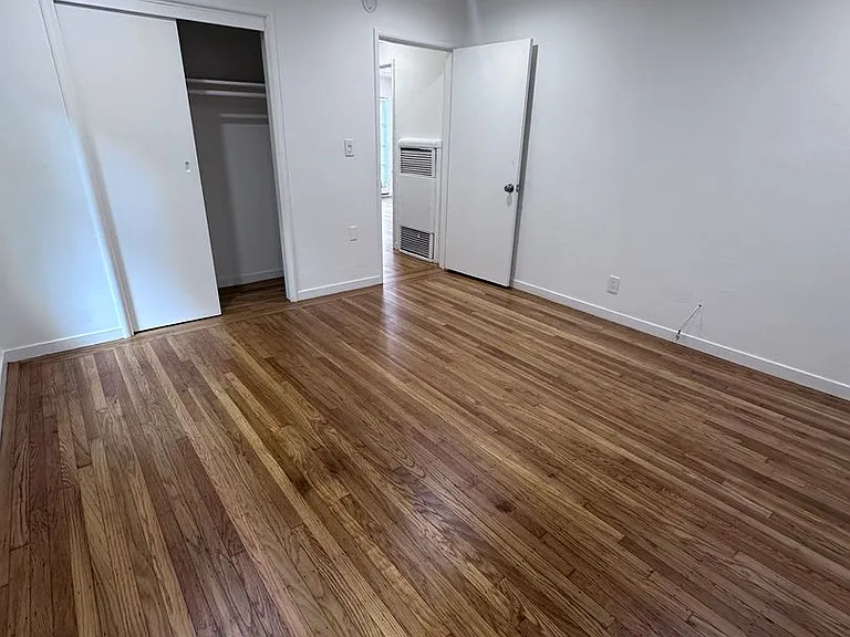 221 N El Camino Real — Photo 20