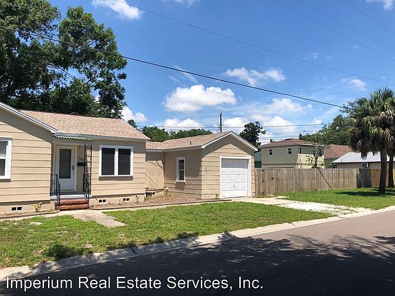 2nd image of 2700 17th St N