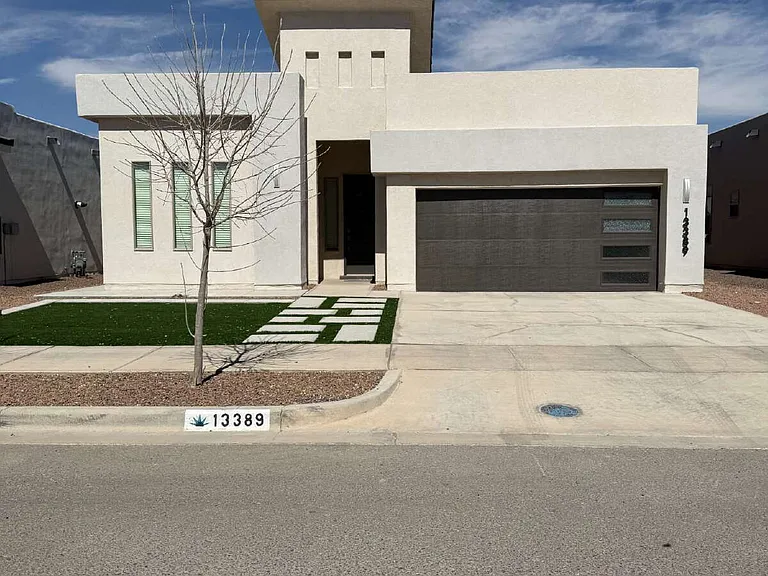 13389 Carterton Ave — Photo 3