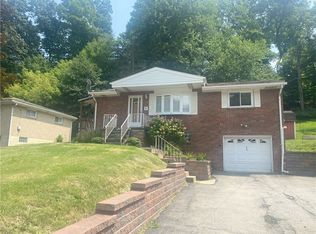 113 7th Street Ext, Trafford, PA 15085