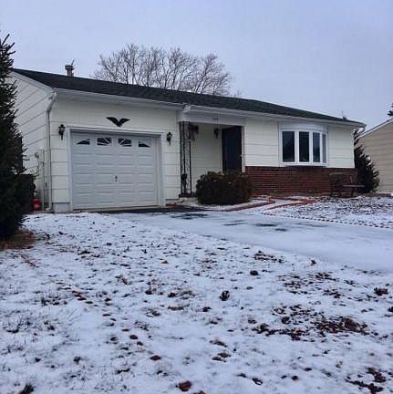 2nd image of 104 Northumberland Dr