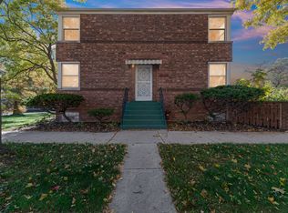 8900 S Dauphin Ave, Chicago, IL 60619