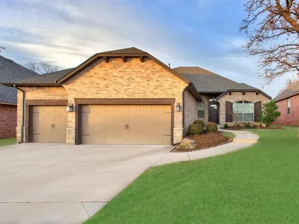 2425 San Marco Ln, Edmond, OK 73034