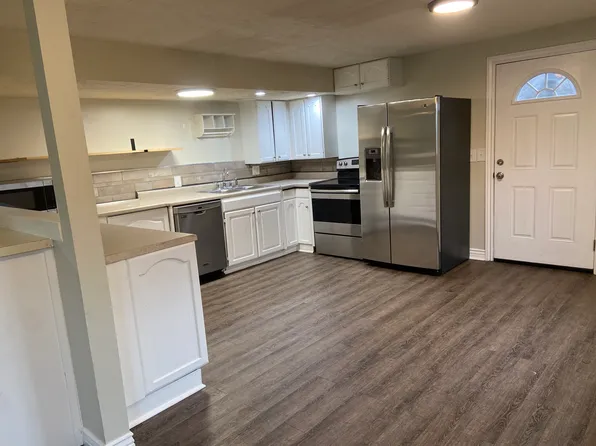 8296 S Terrace Dr, Sandy, UT 84093