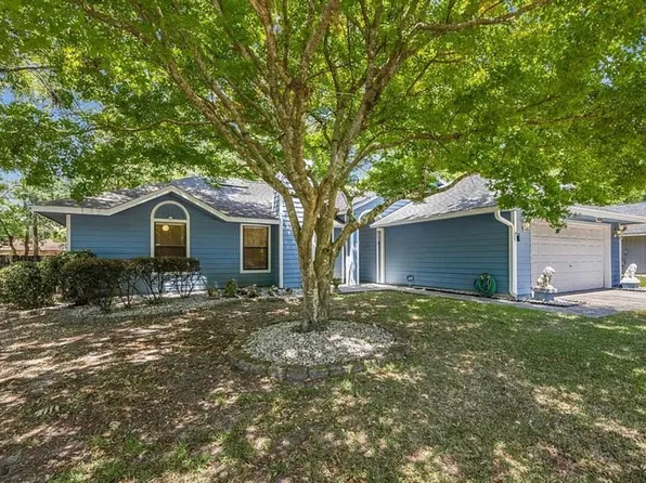 4524 NW 25th Dr, Gainesville, FL 32605